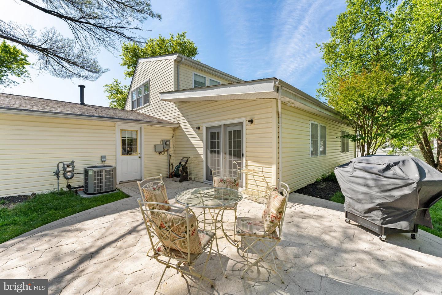 4118 Point Hollow Ln