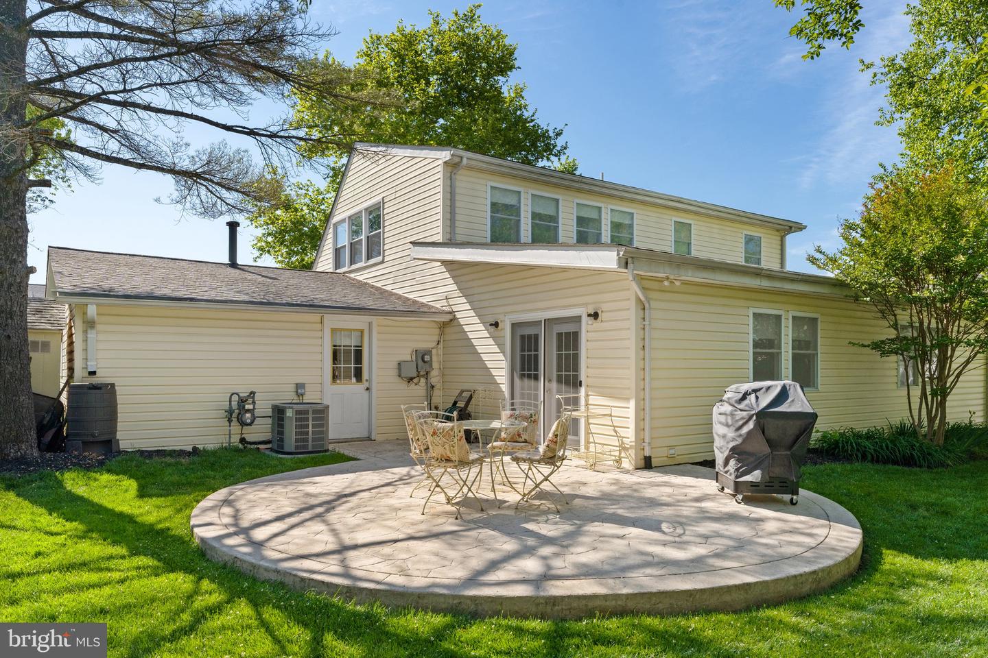 4118 Point Hollow Ln