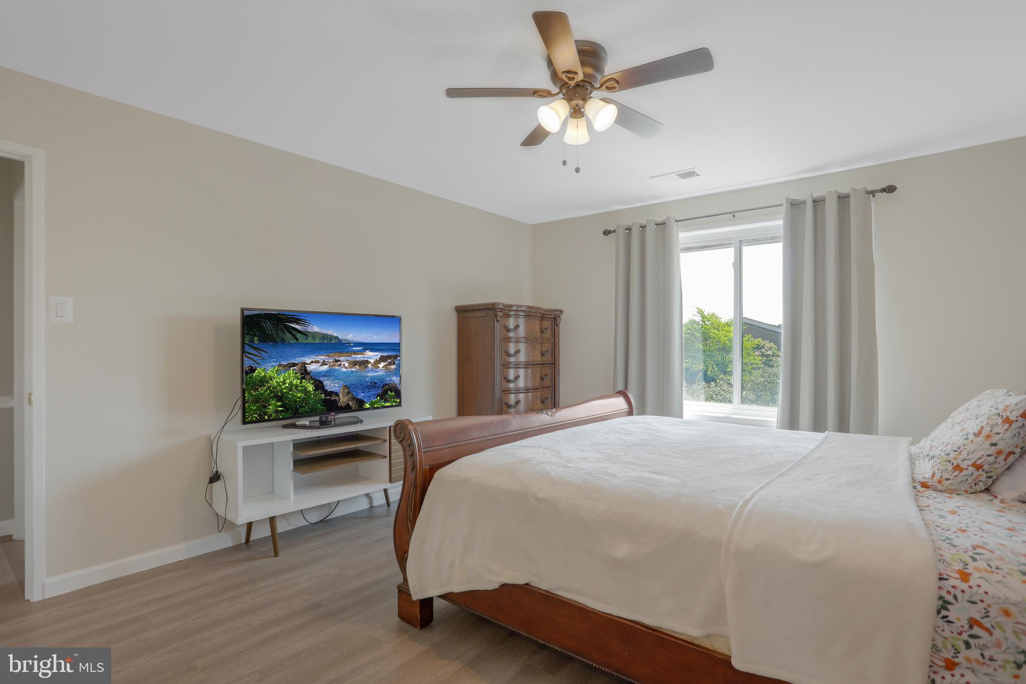 509 Florida Ave #201