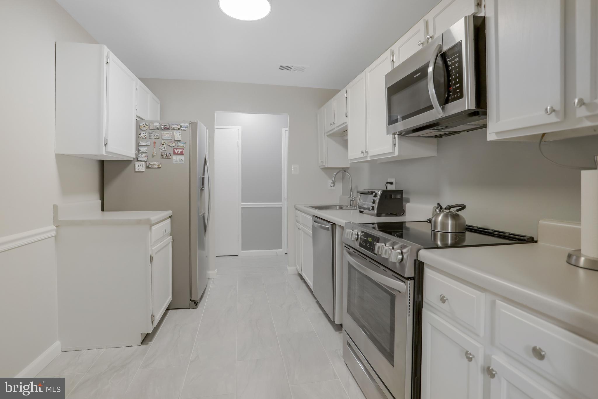 509 Florida Ave #201