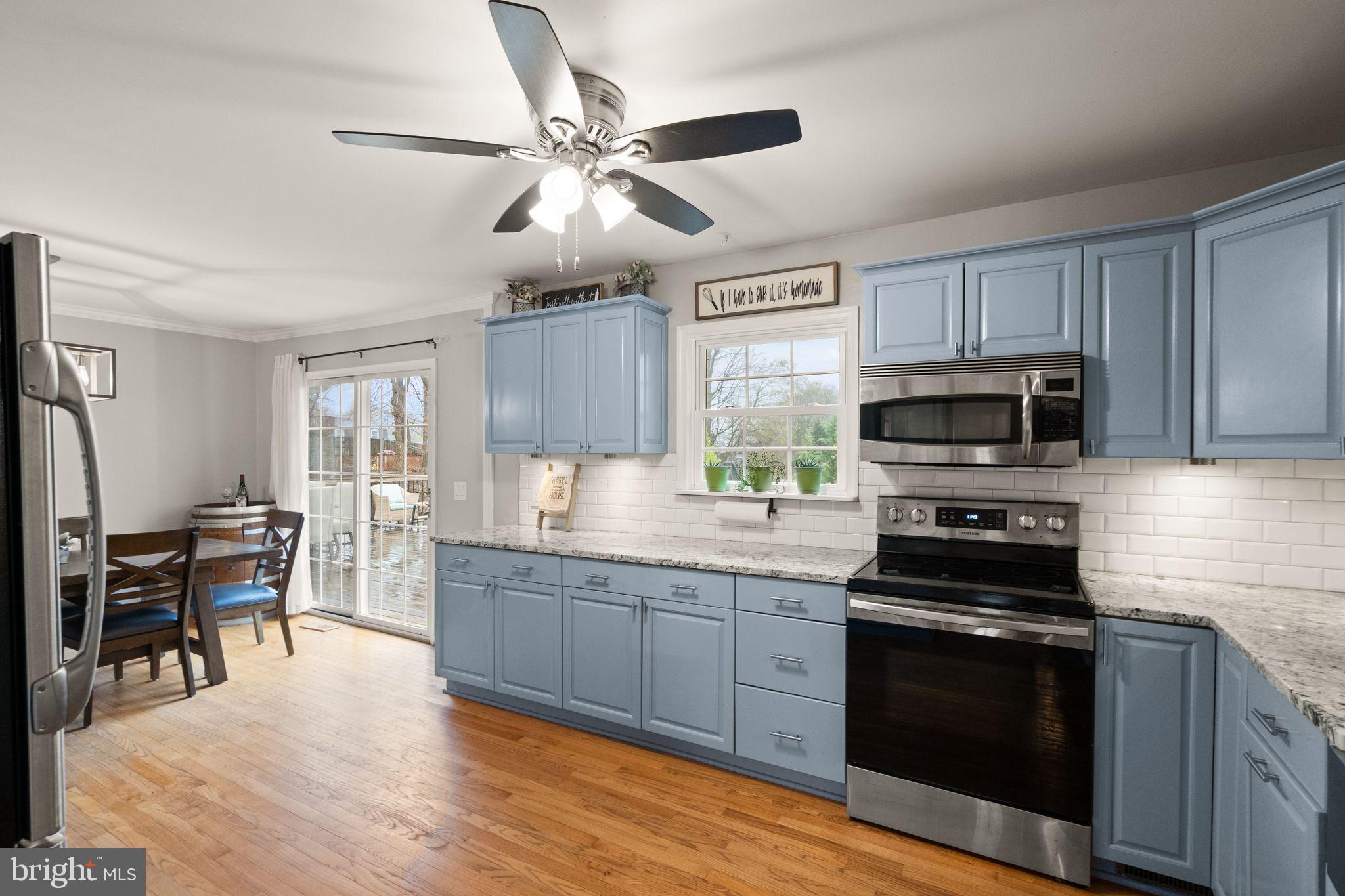 6901 Raspberry Plain Pl