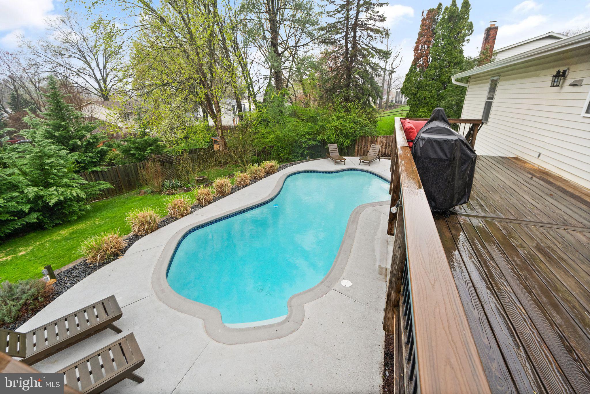 6901 Raspberry Plain Pl