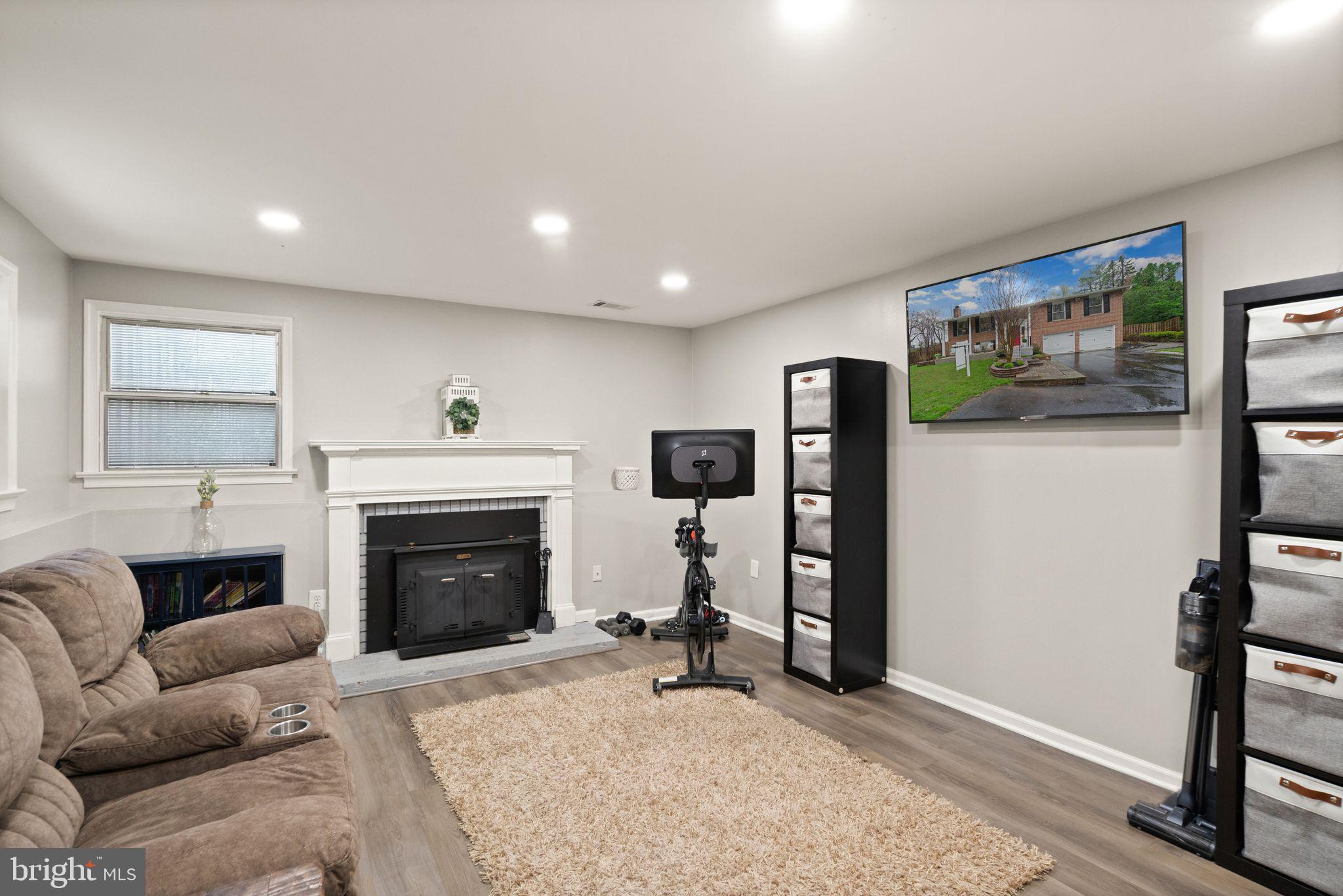 6901 Raspberry Plain Pl