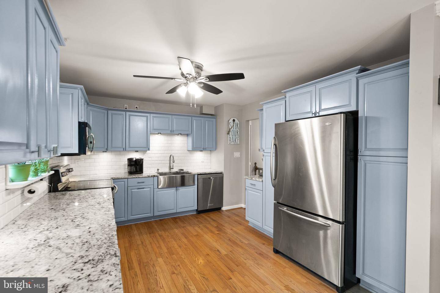 6901 Raspberry Plain Pl