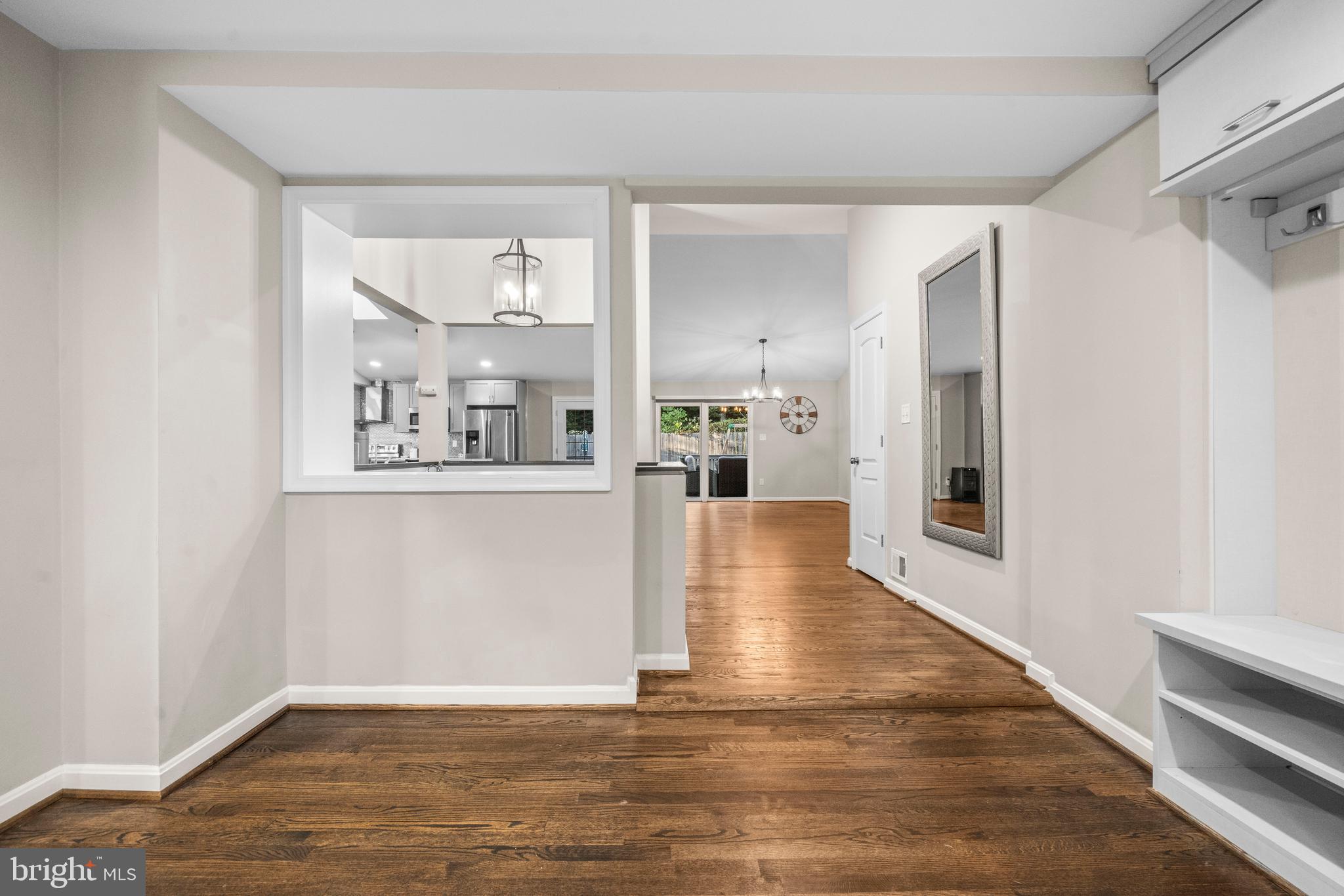 10402 HOLLYOAK PLACE