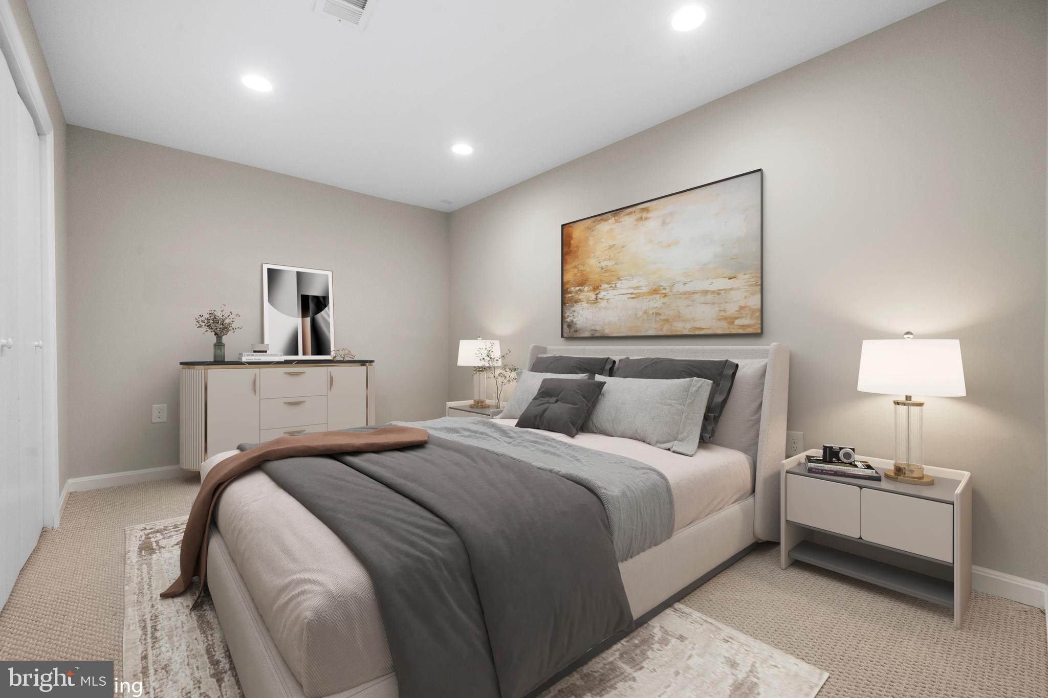 10402 HOLLYOAK PLACE