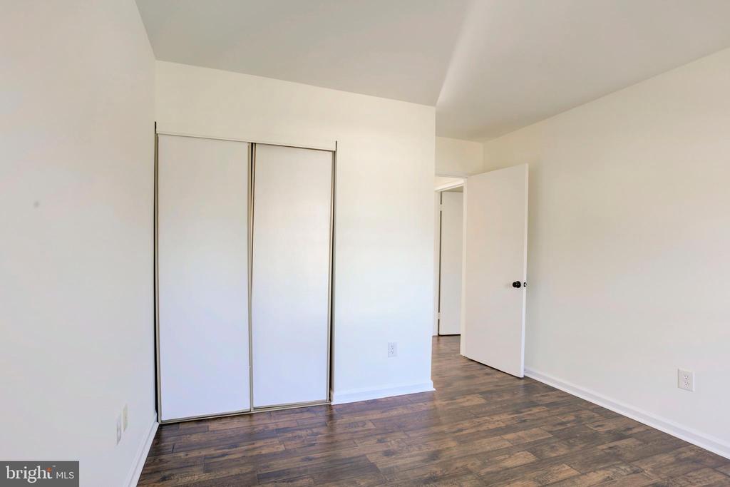 2318 MALRAUX DRIVE