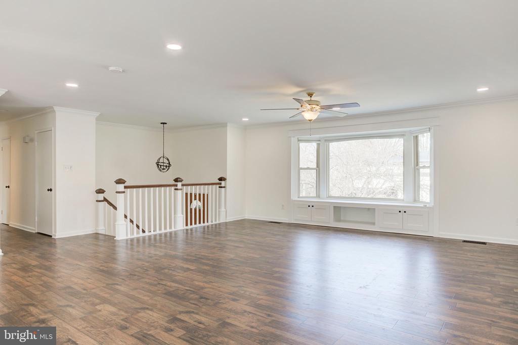 2318 MALRAUX DRIVE