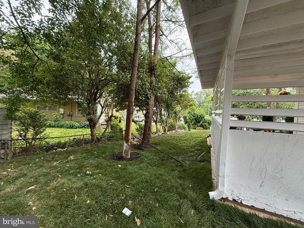 3020 FREDSEN PLACE