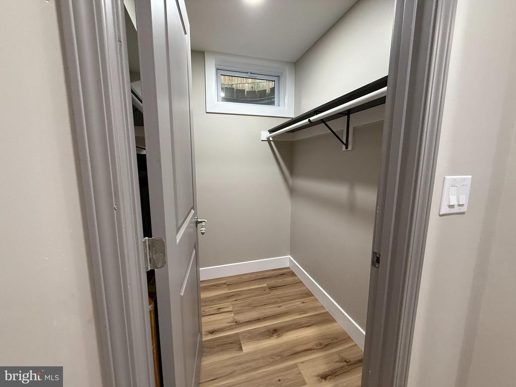 3020 FREDSEN PLACE