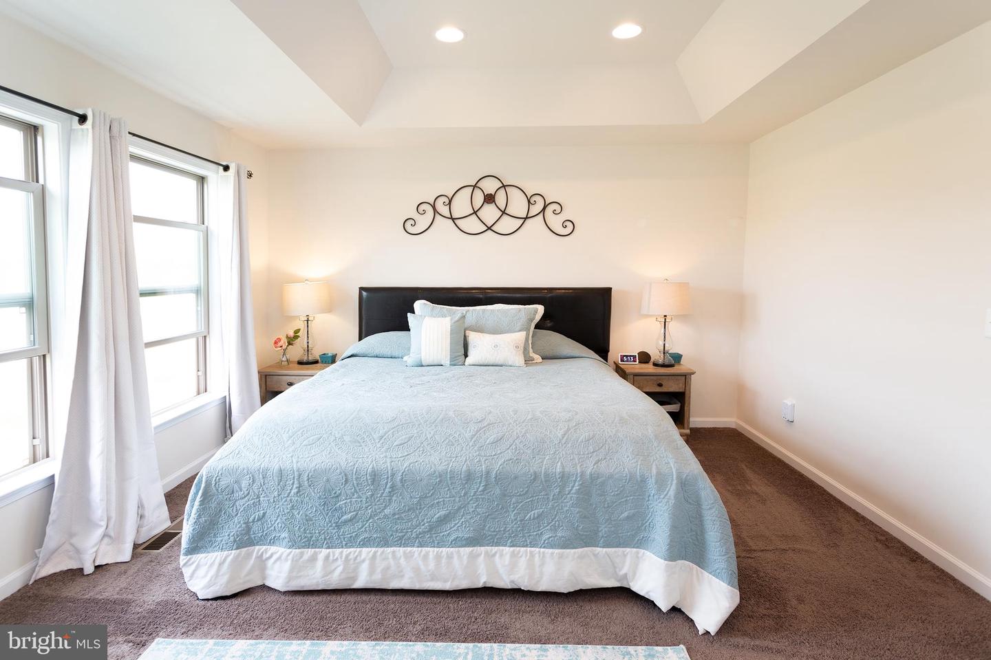 42422 Dogwood Glen Sq