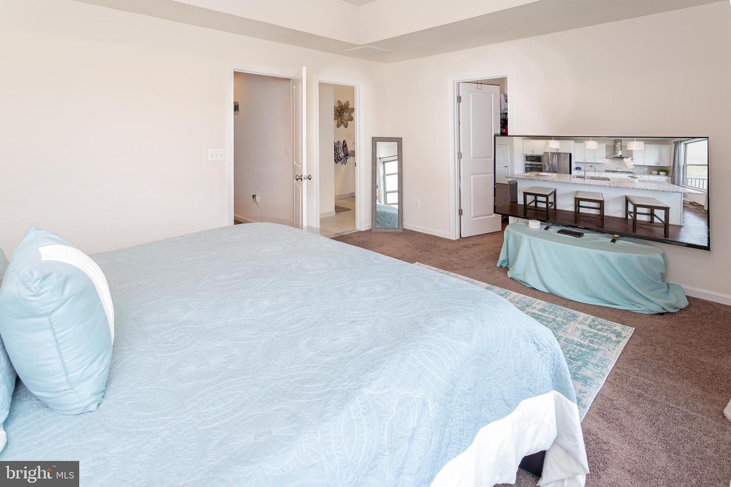 42422 Dogwood Glen Sq
