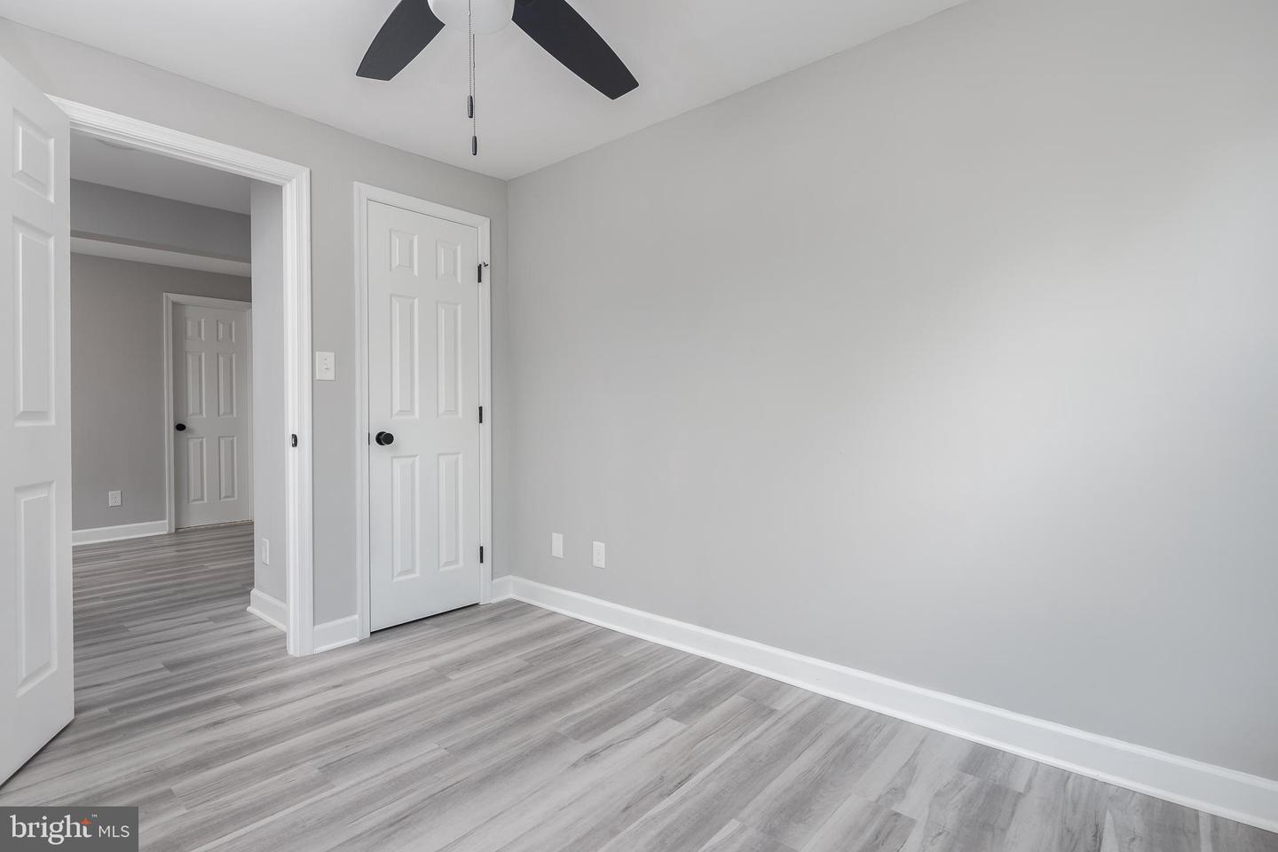 21216 Hedgerow Ter