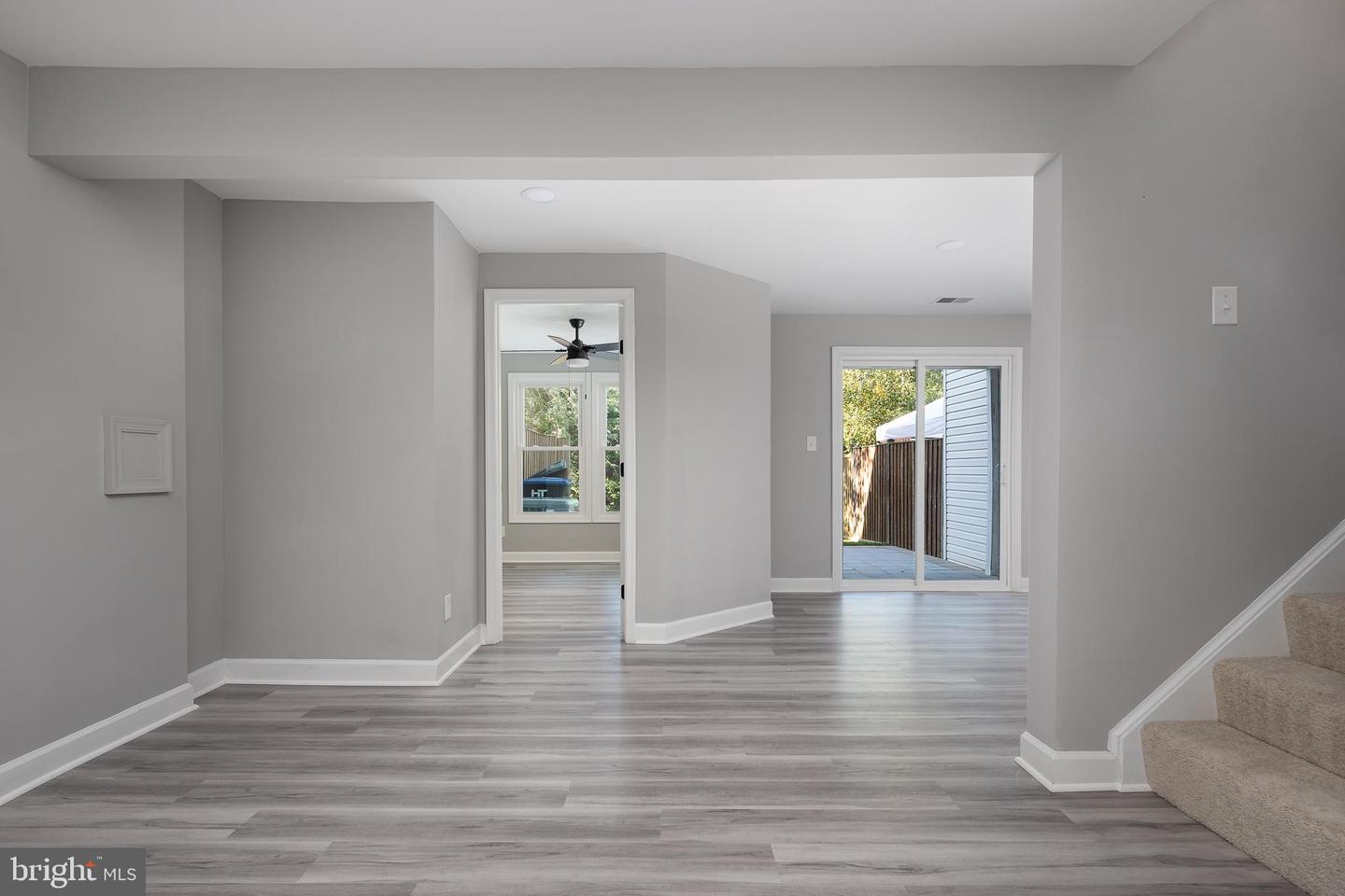 21216 Hedgerow Ter