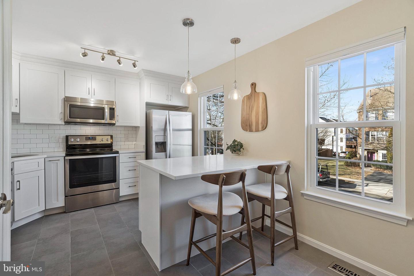 26084 Lands End Dr