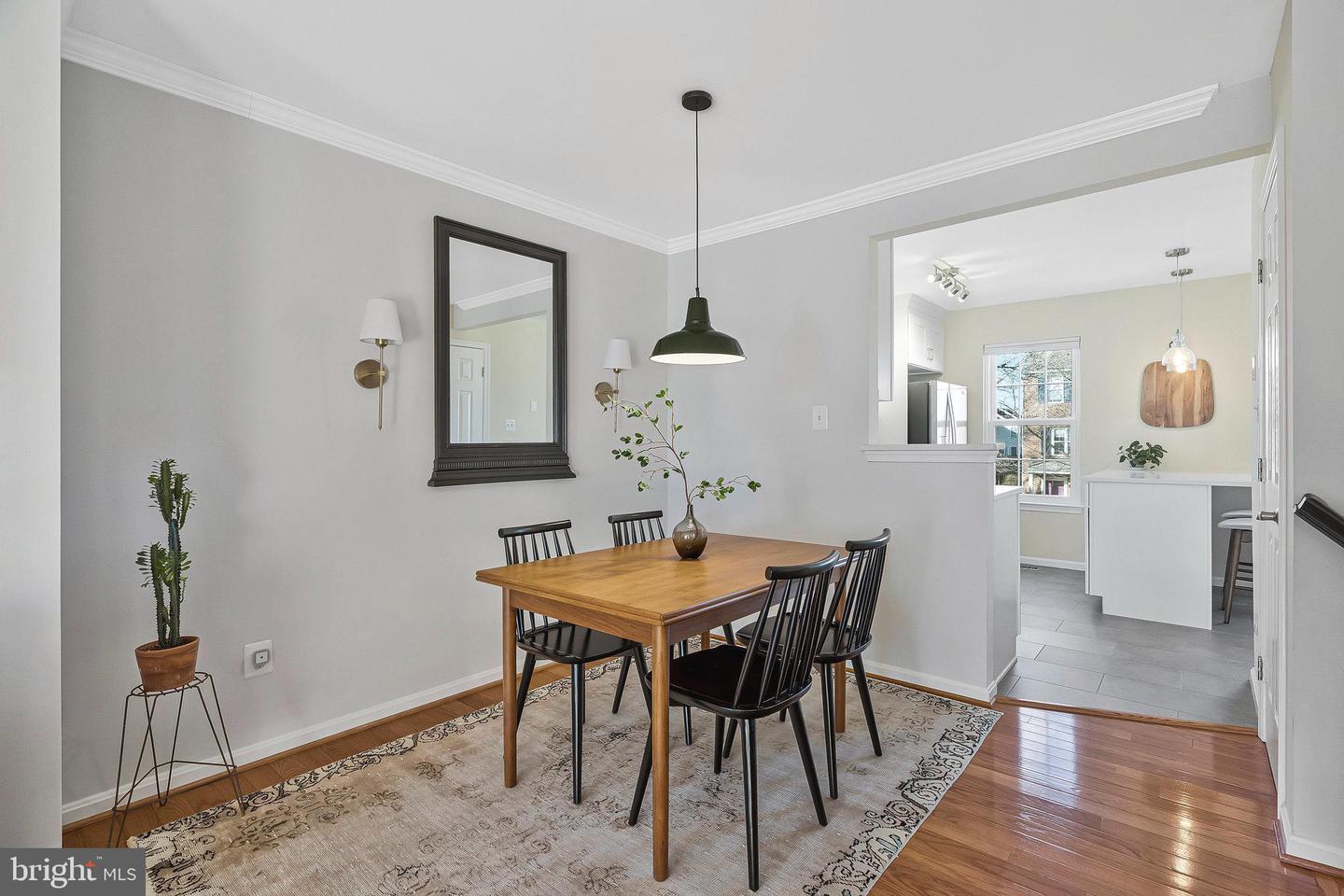26084 Lands End Dr