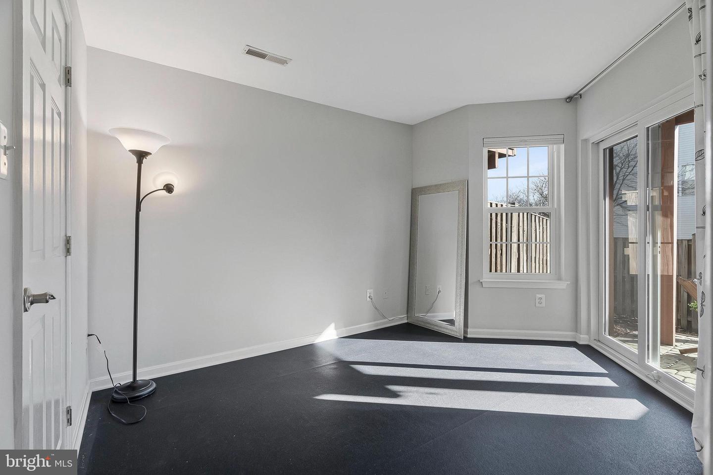 26084 Lands End Dr