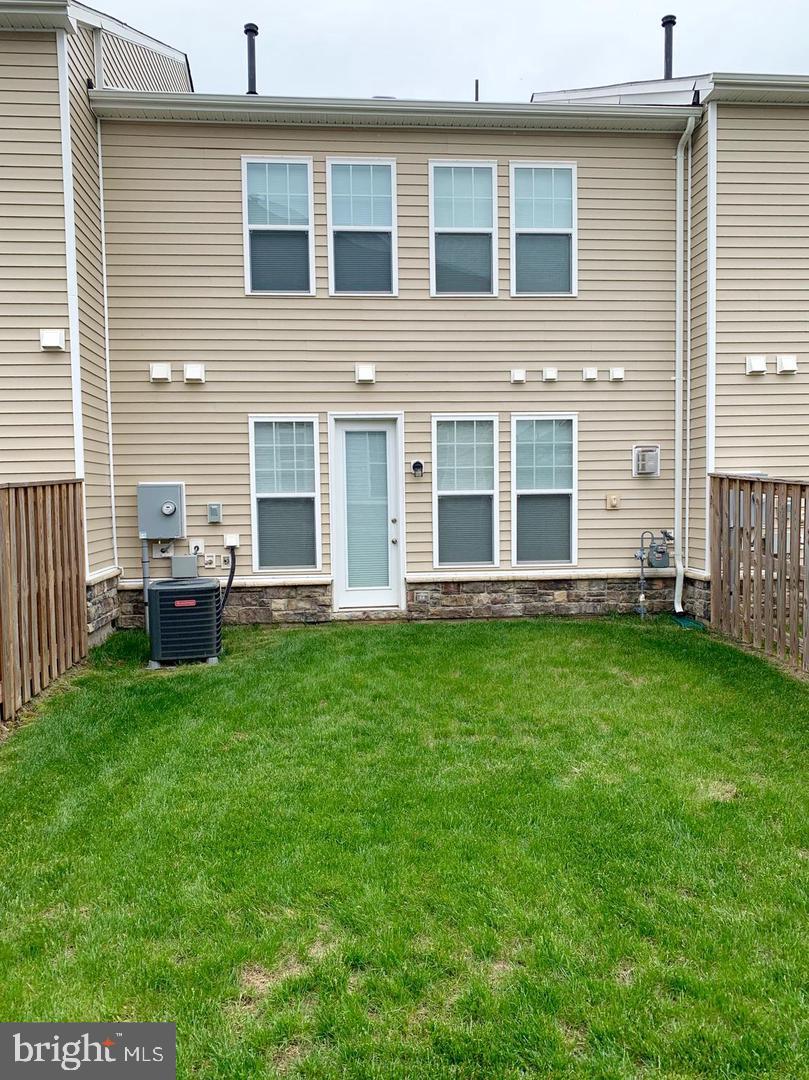 42482 Benfold Sq