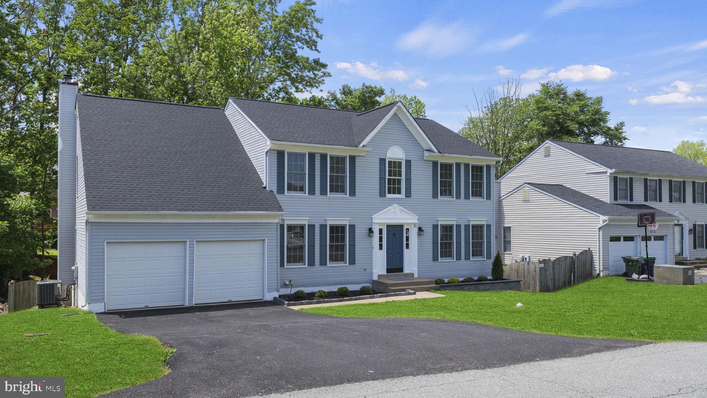 31 Puri Ln
