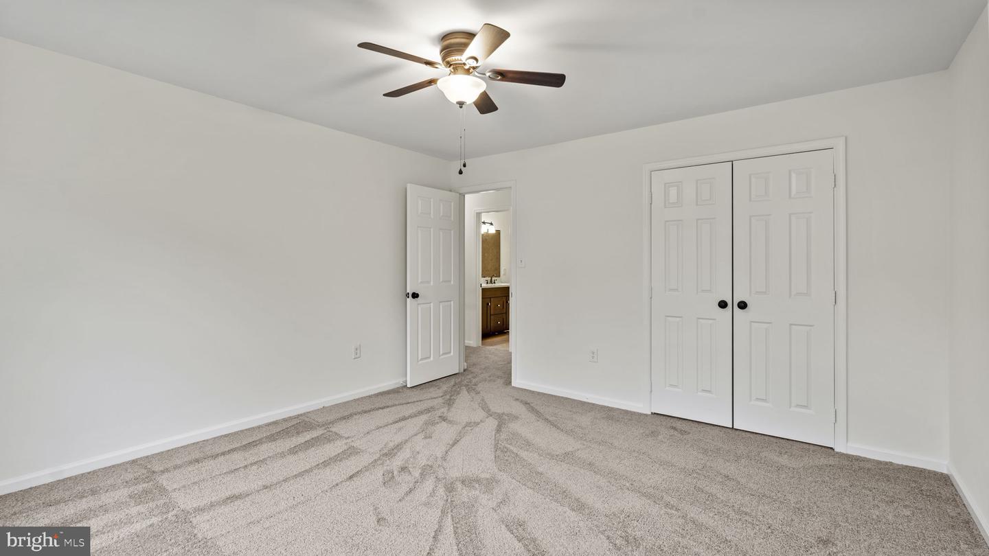 31 Puri Ln