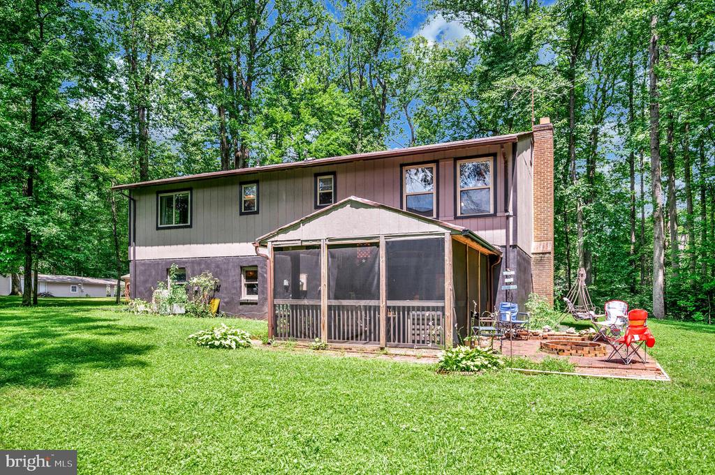 109 Joshua Rd
