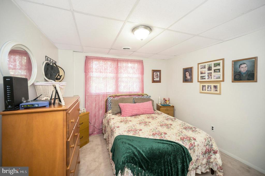 109 Joshua Rd