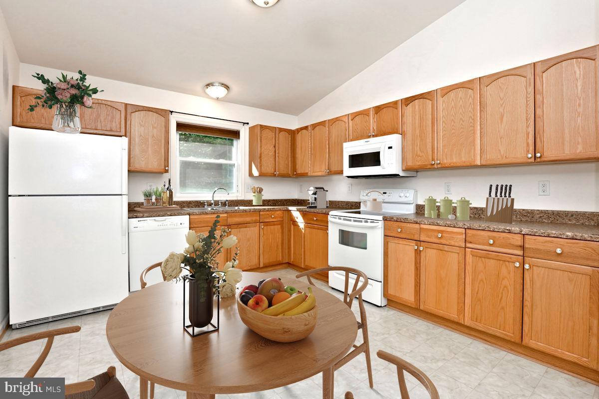 115 Martins Farm Rd