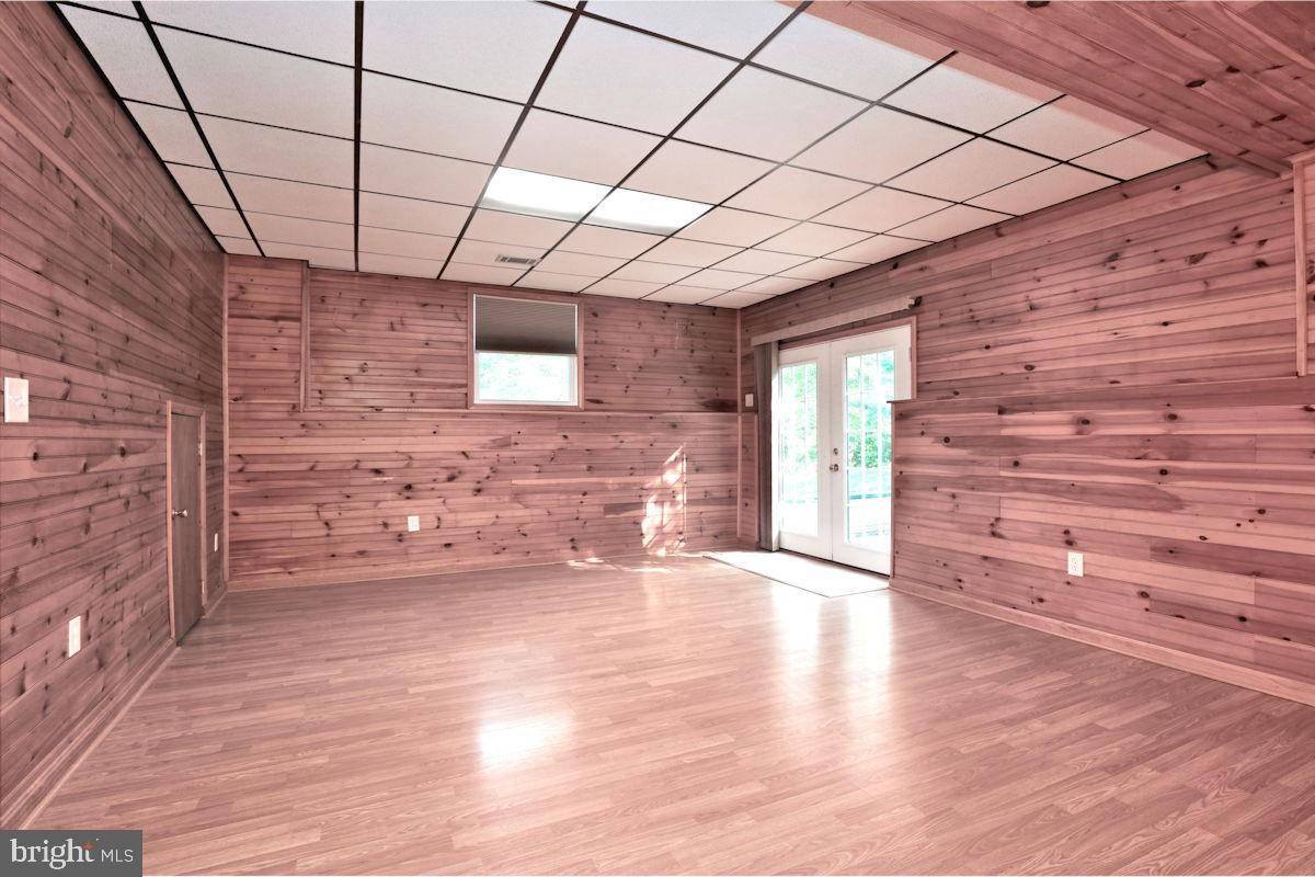 115 Martins Farm Rd