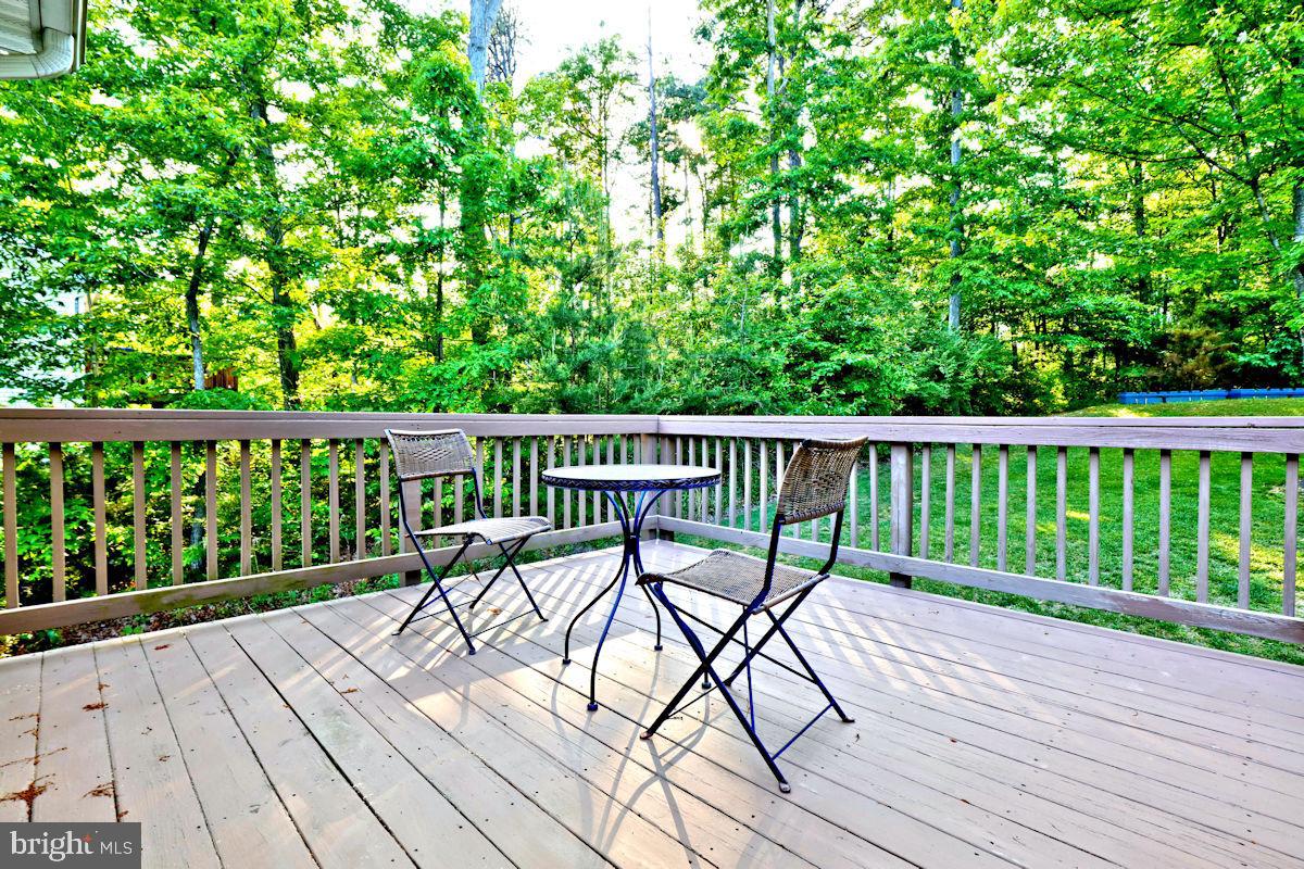 115 Martins Farm Rd