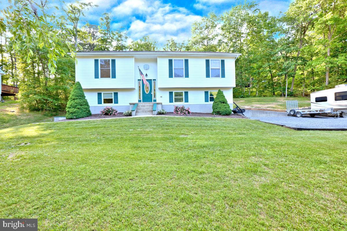 115 Martins Farm Rd