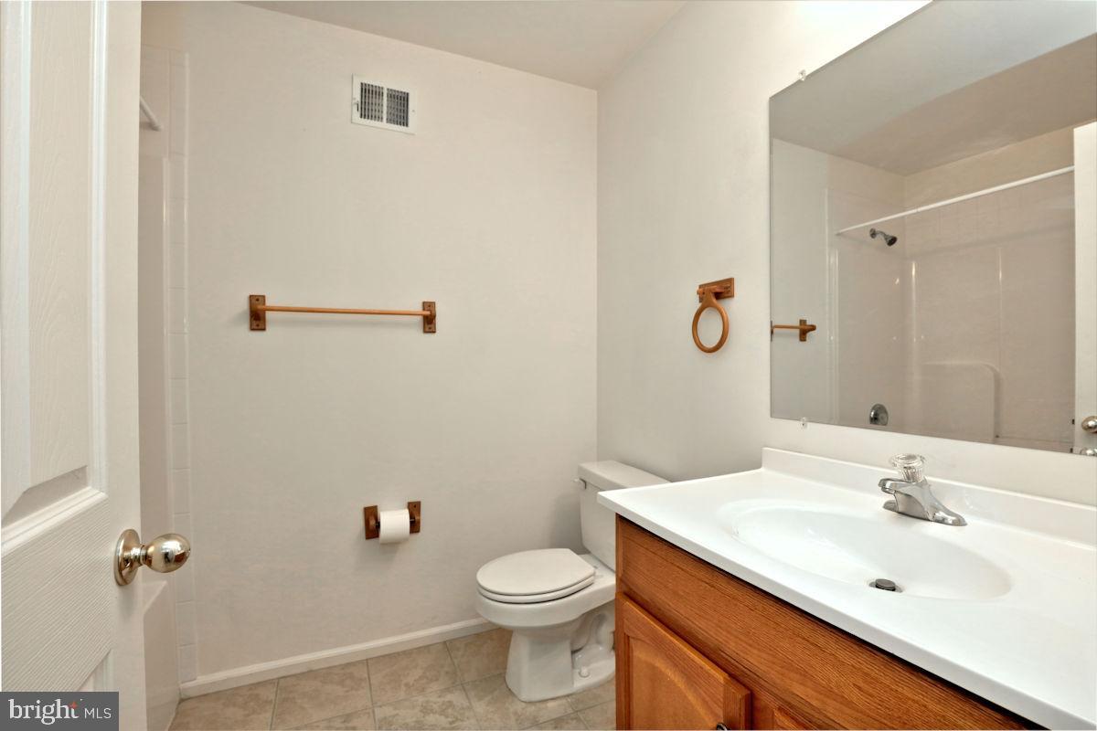115 Martins Farm Rd