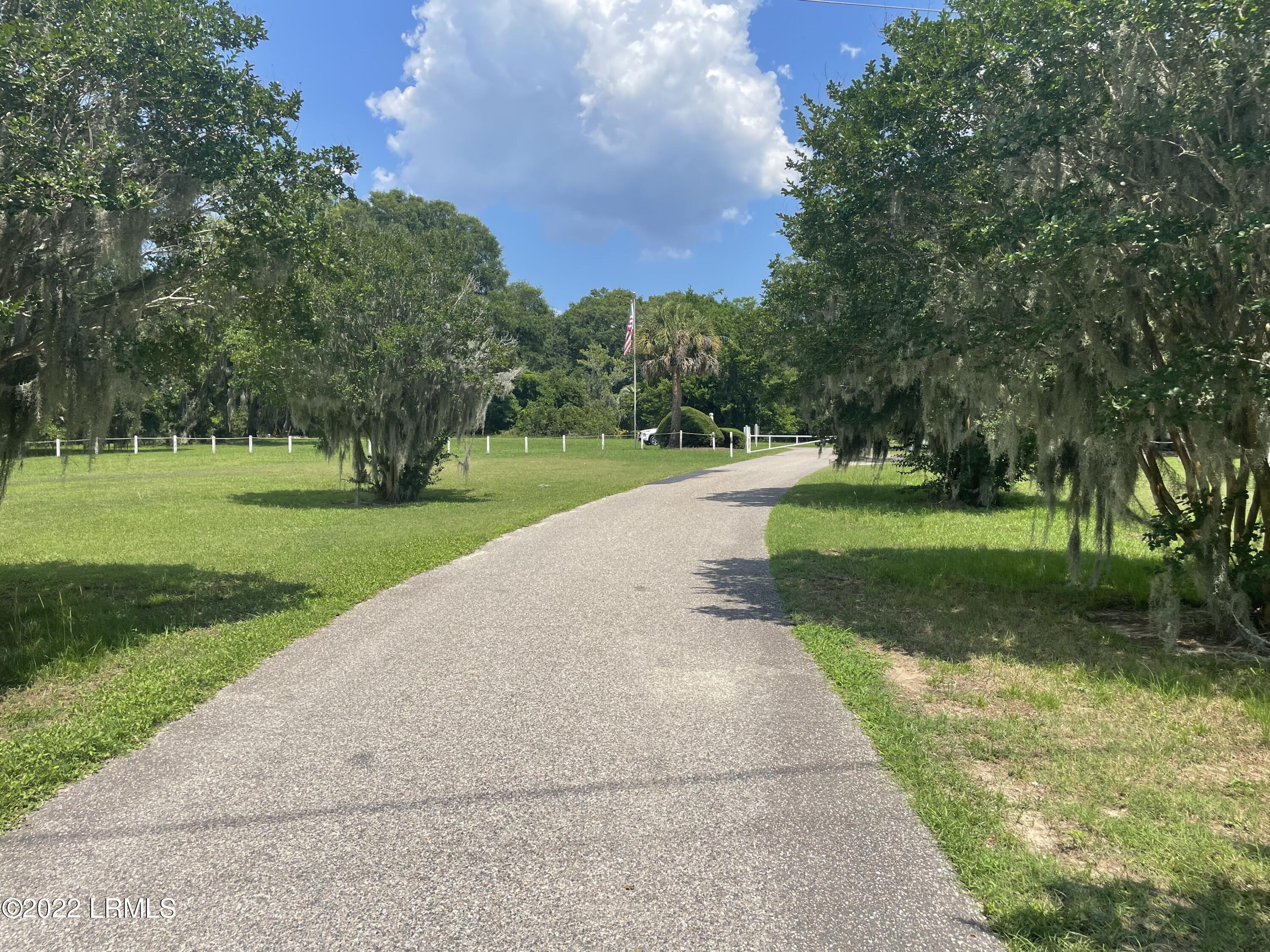 1 Seabrook Point Drive