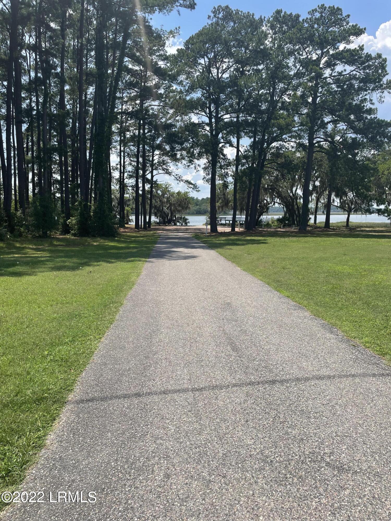1 Seabrook Point Drive
