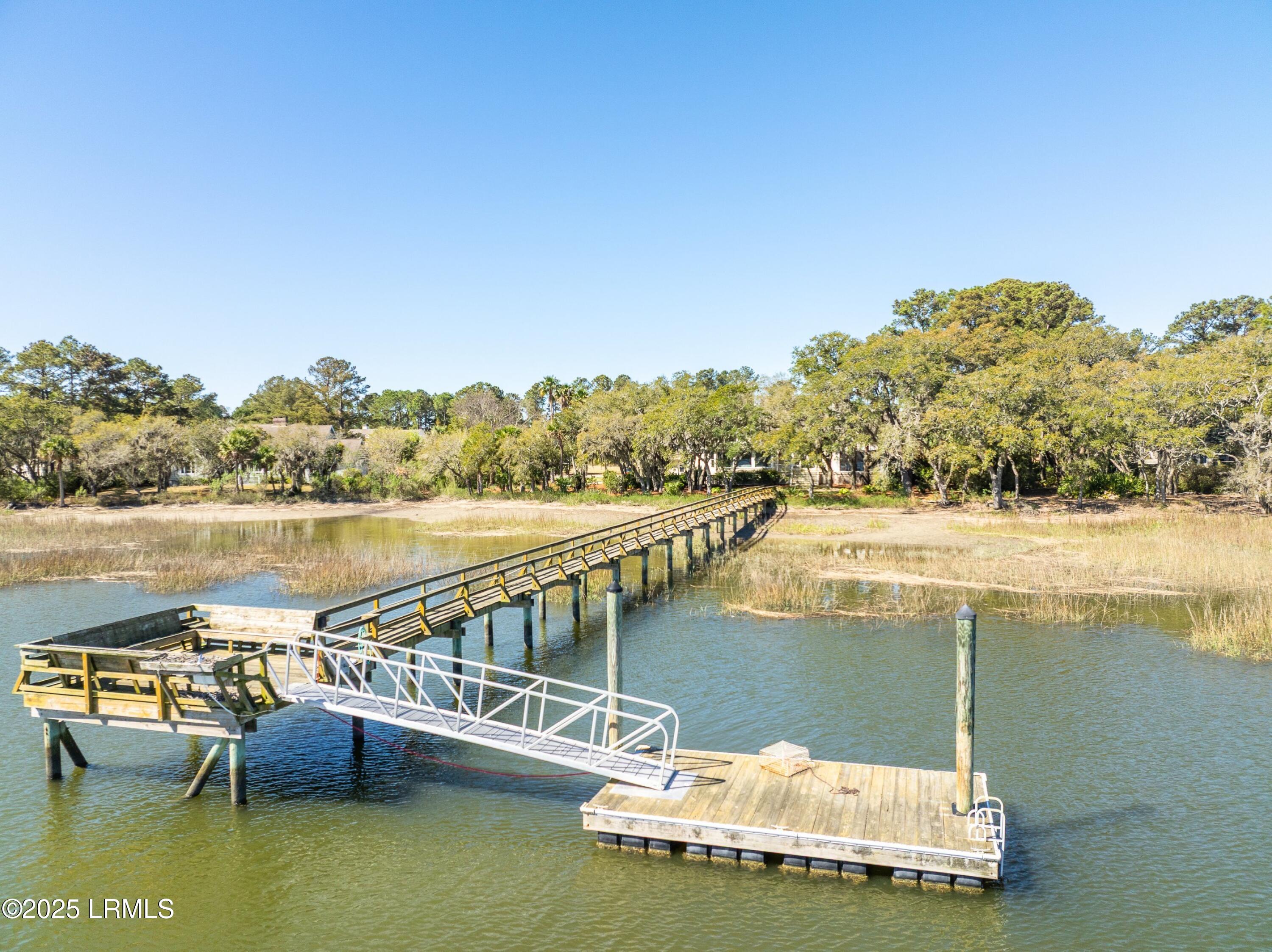 131 Dataw Drive, St. Helena Island