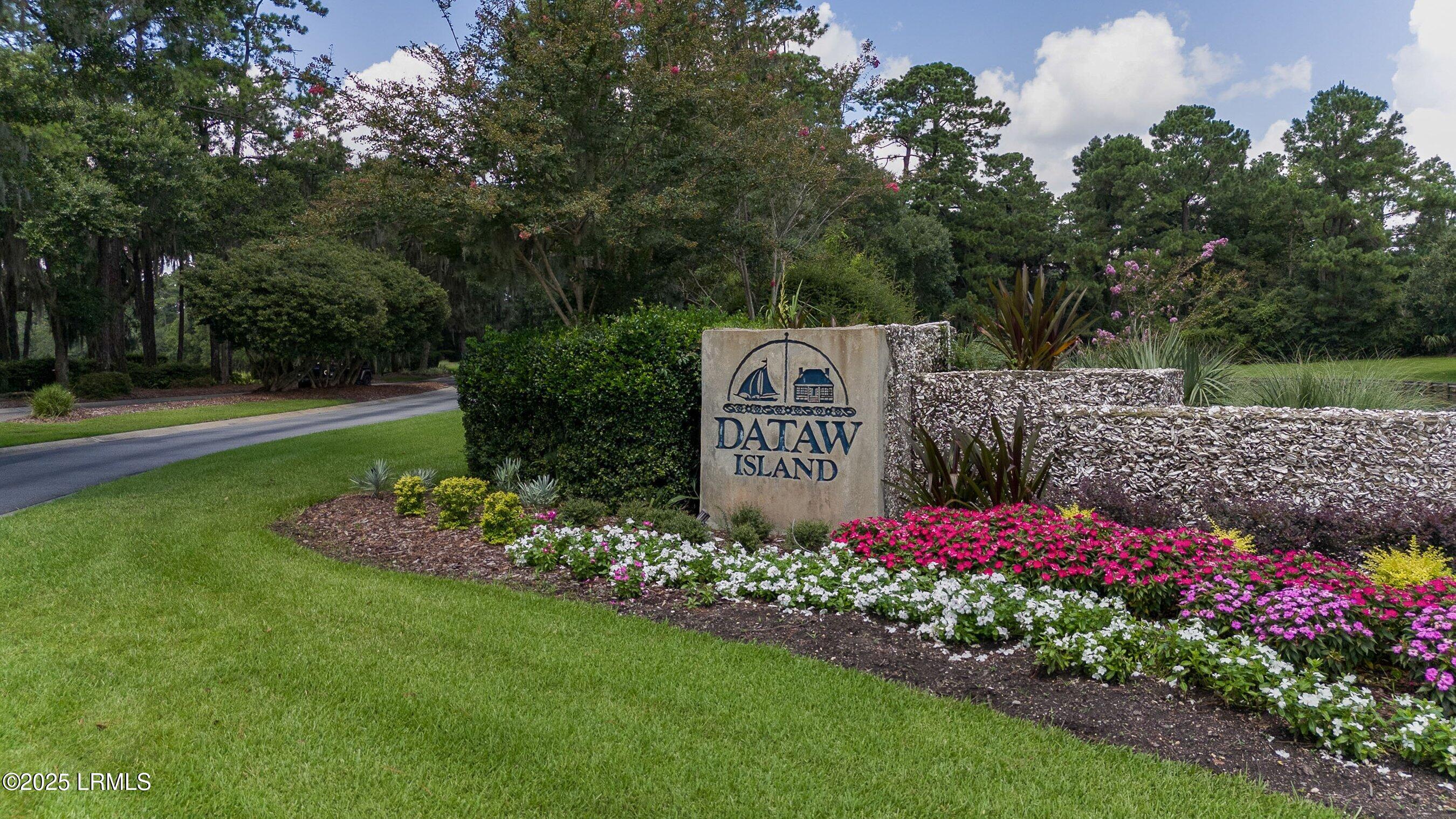 131 Dataw Drive, St. Helena Island