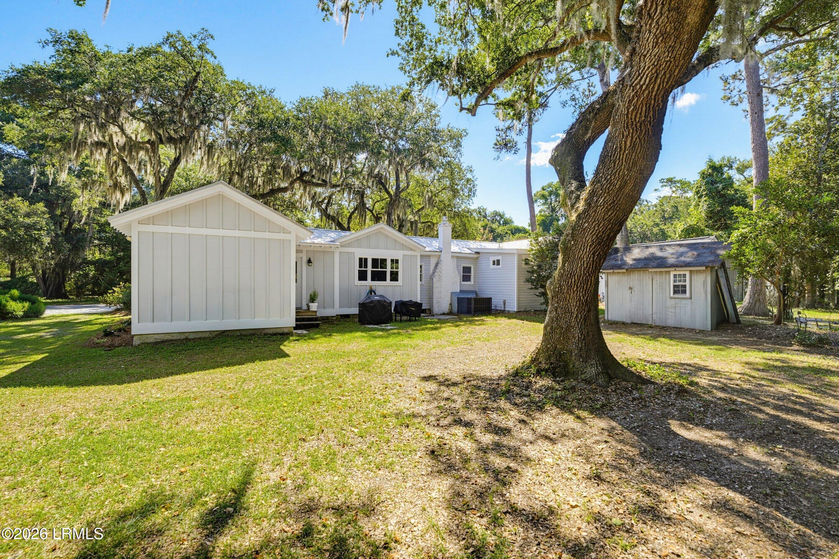16 Verdier Bluff Road