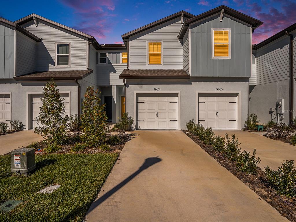 19631 SHADY OAK DR