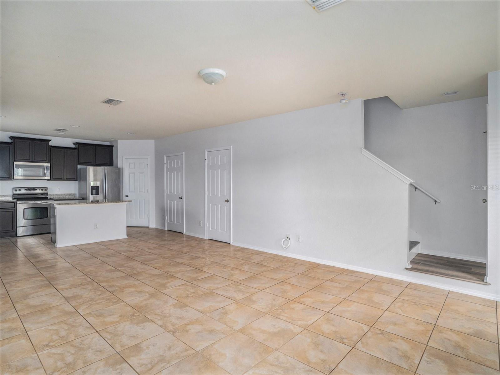 9343 AMERICAN HICKORY LN