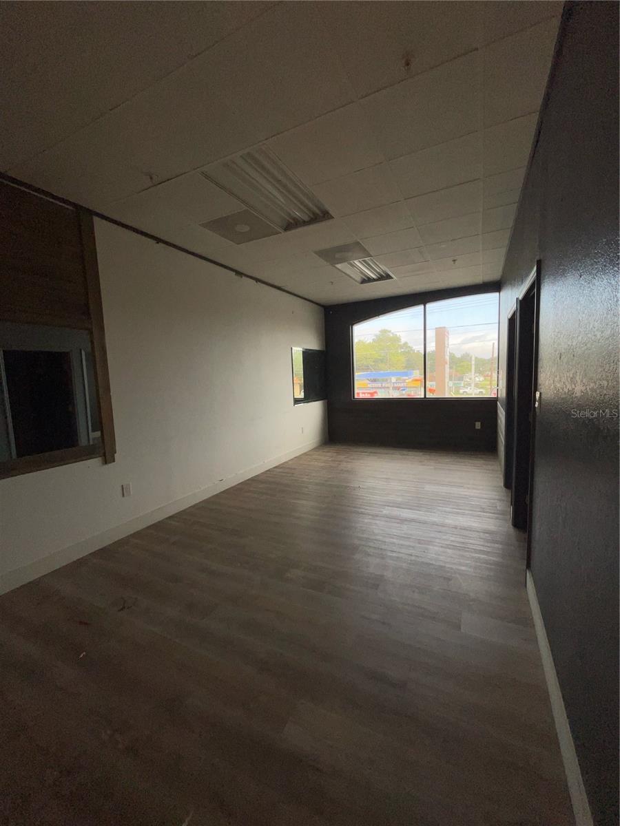 1412 W WATERS AVE #203