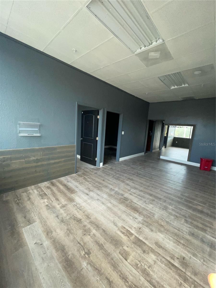 1412 W WATERS AVE #203