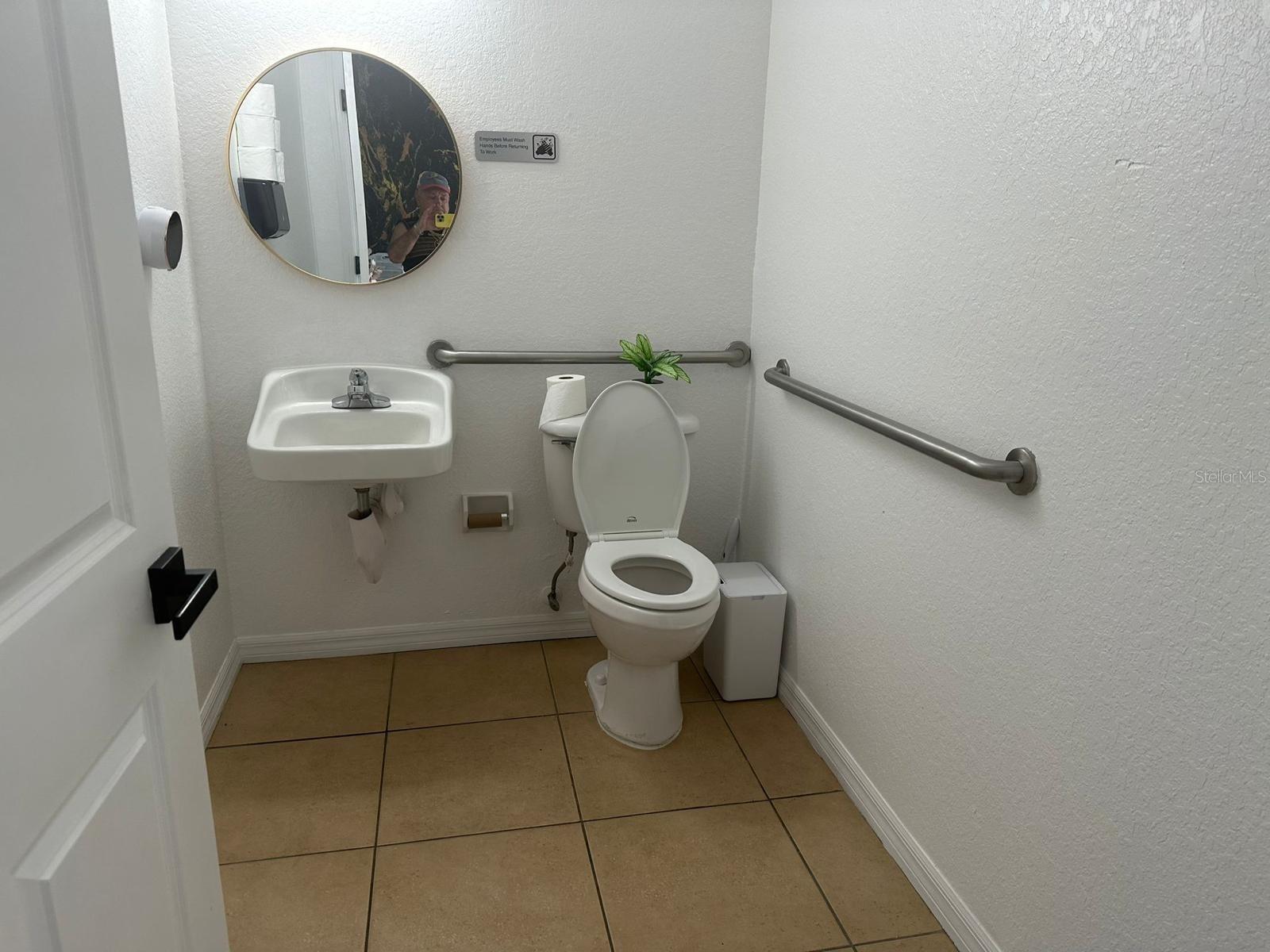 1412 W WATERS AVE #201