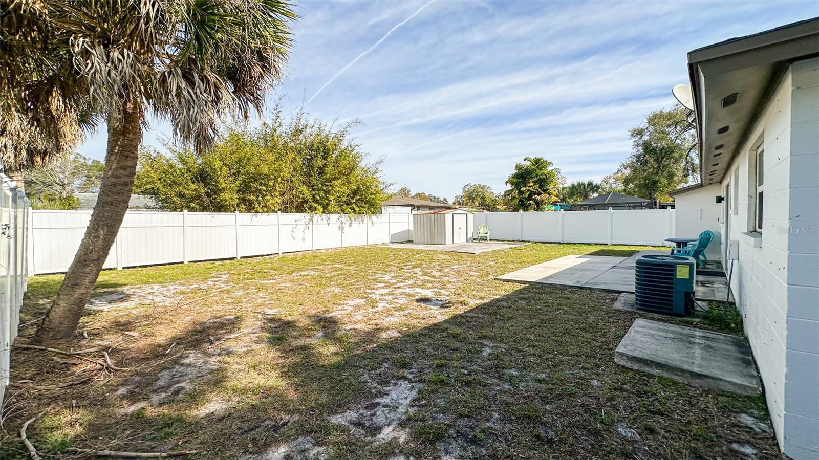 7904 WOODVINE CIR