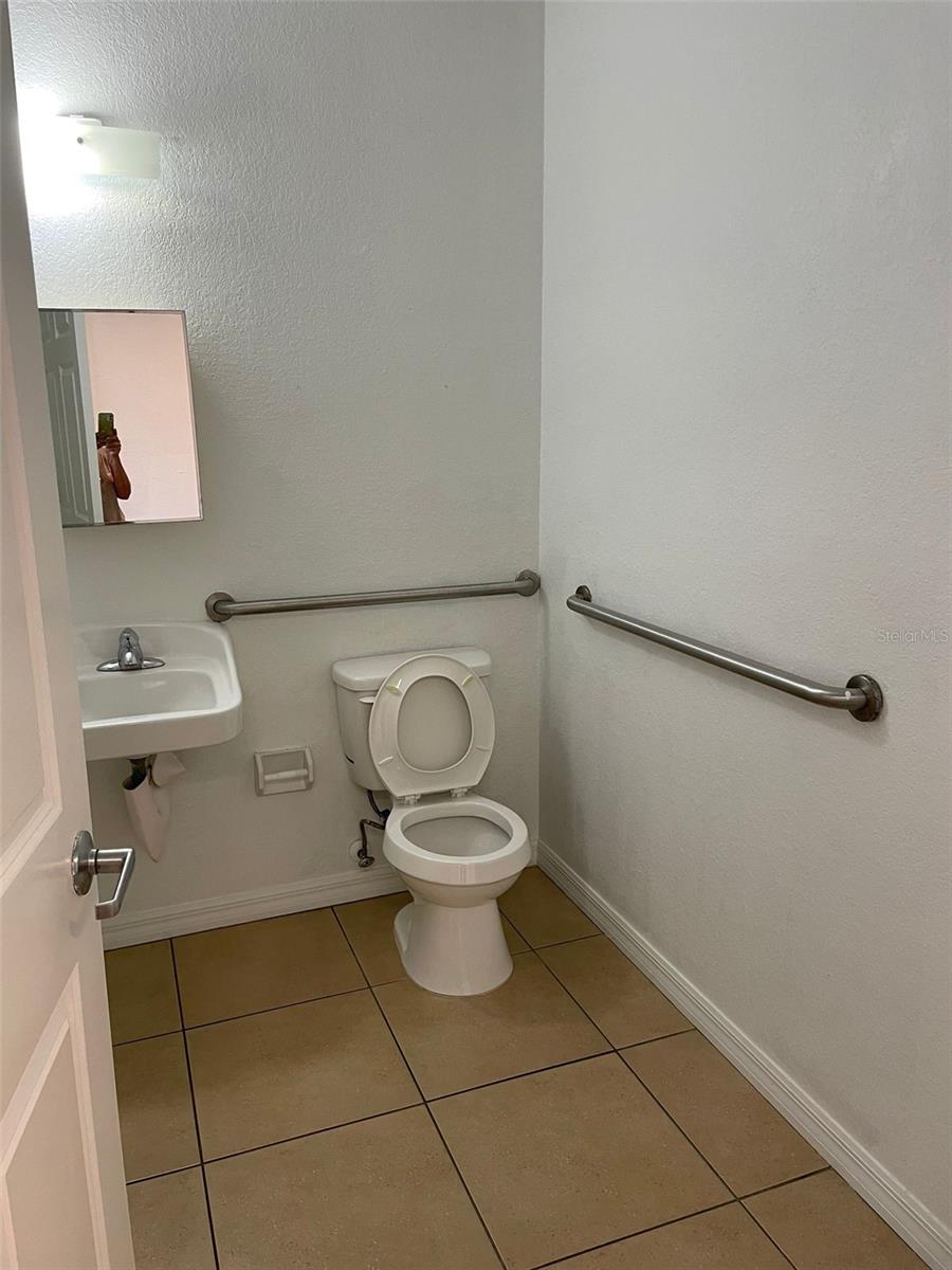 1412 W WATERS AVE #204