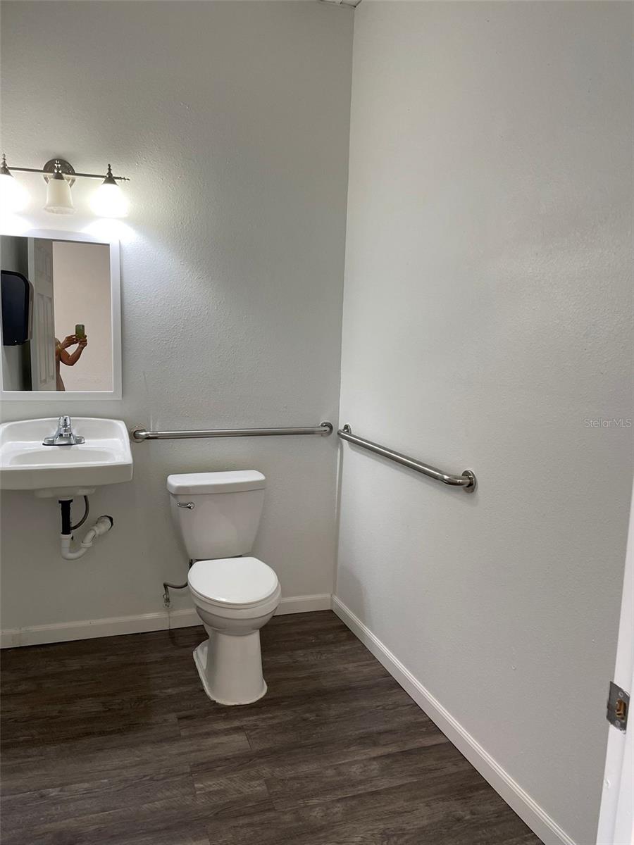 1412 W WATERS AVE #204