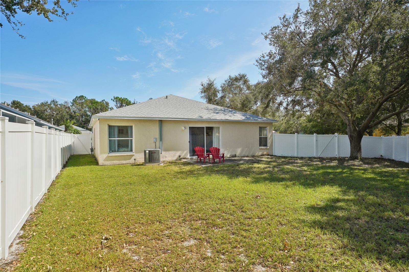 8406 POYDRAS LN