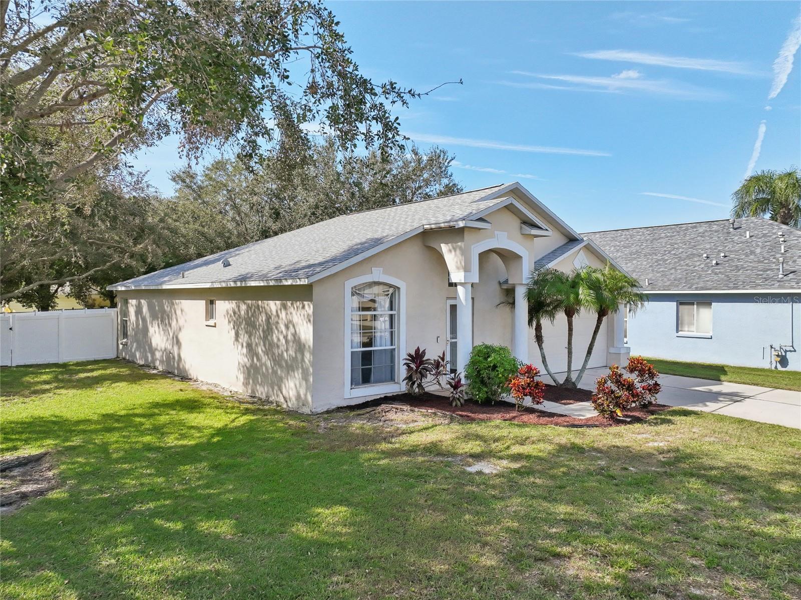 8406 POYDRAS LN