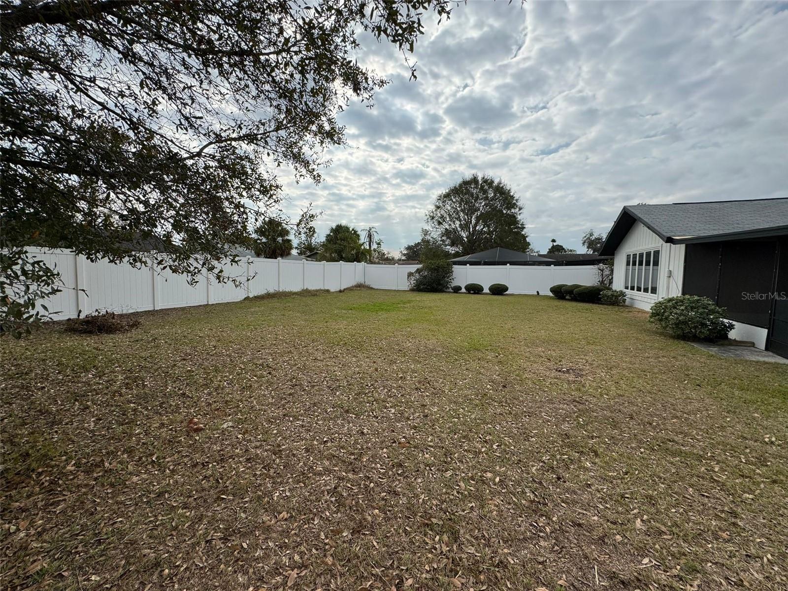 14505 FARM HILLS PL