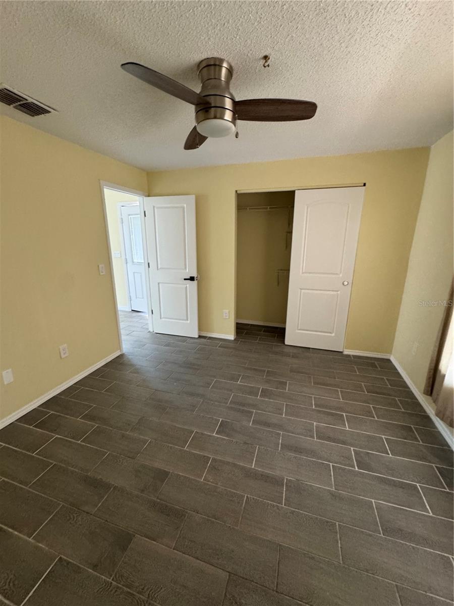 14212 VILLAGE VIEW DR