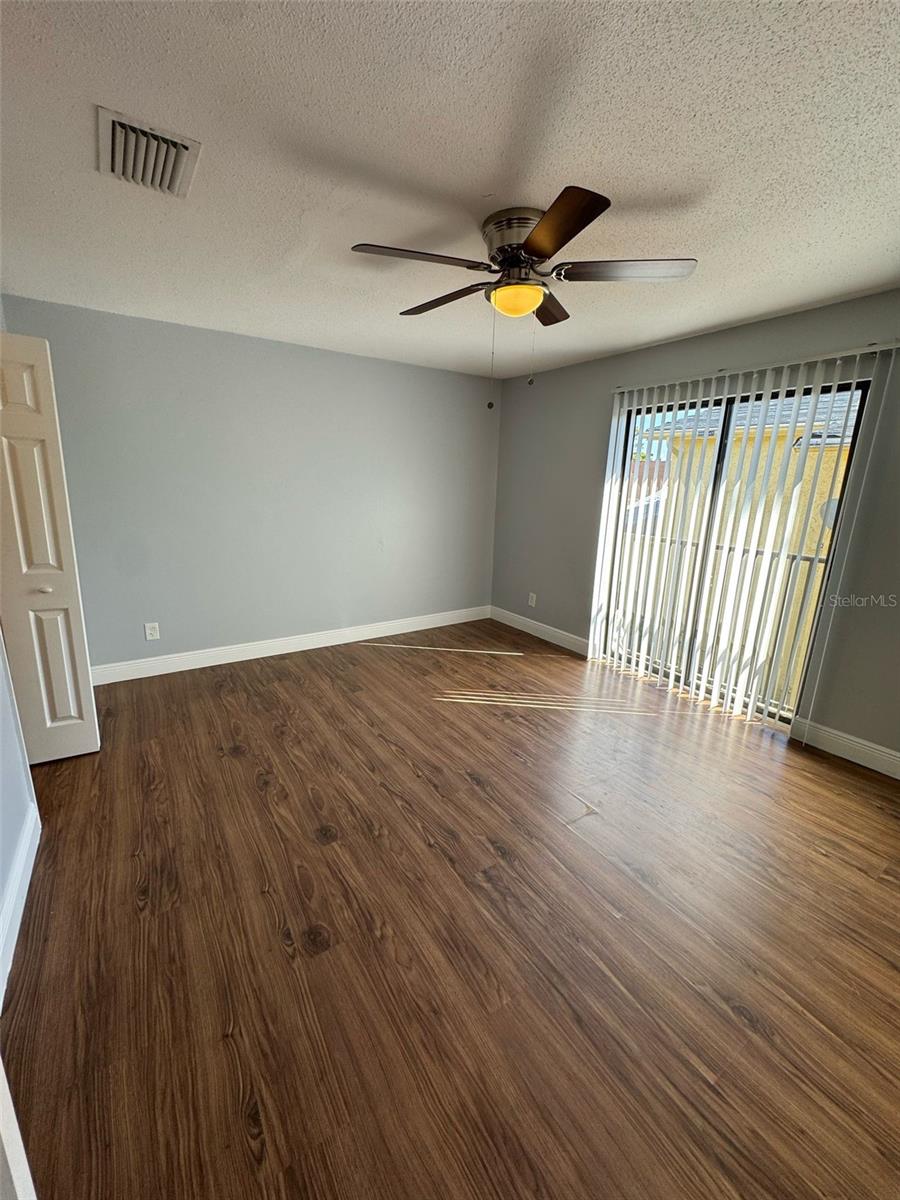 7517 CAMARINA CALLE