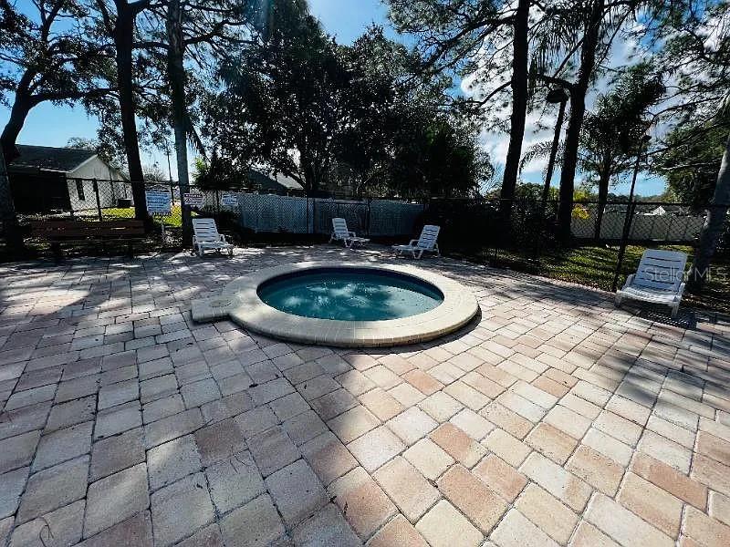 127 CAMPHOR CIR #F